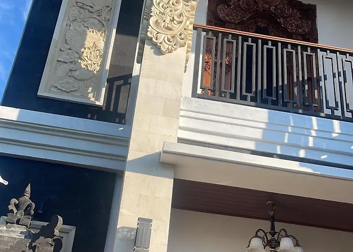 Ej House Blahbatu
